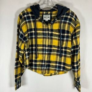 American Eagle Hoodie XS Crop Distressed Yellow and Blue Plaid Button Up